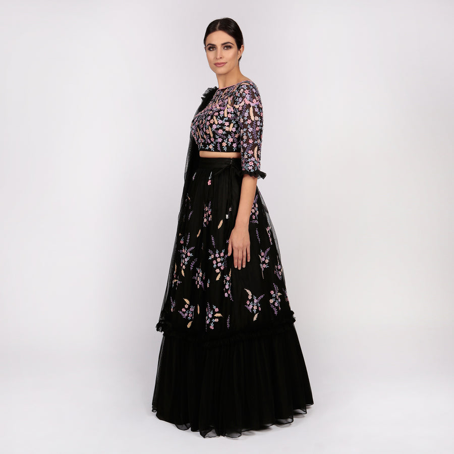 NAVA LEHENGA SET